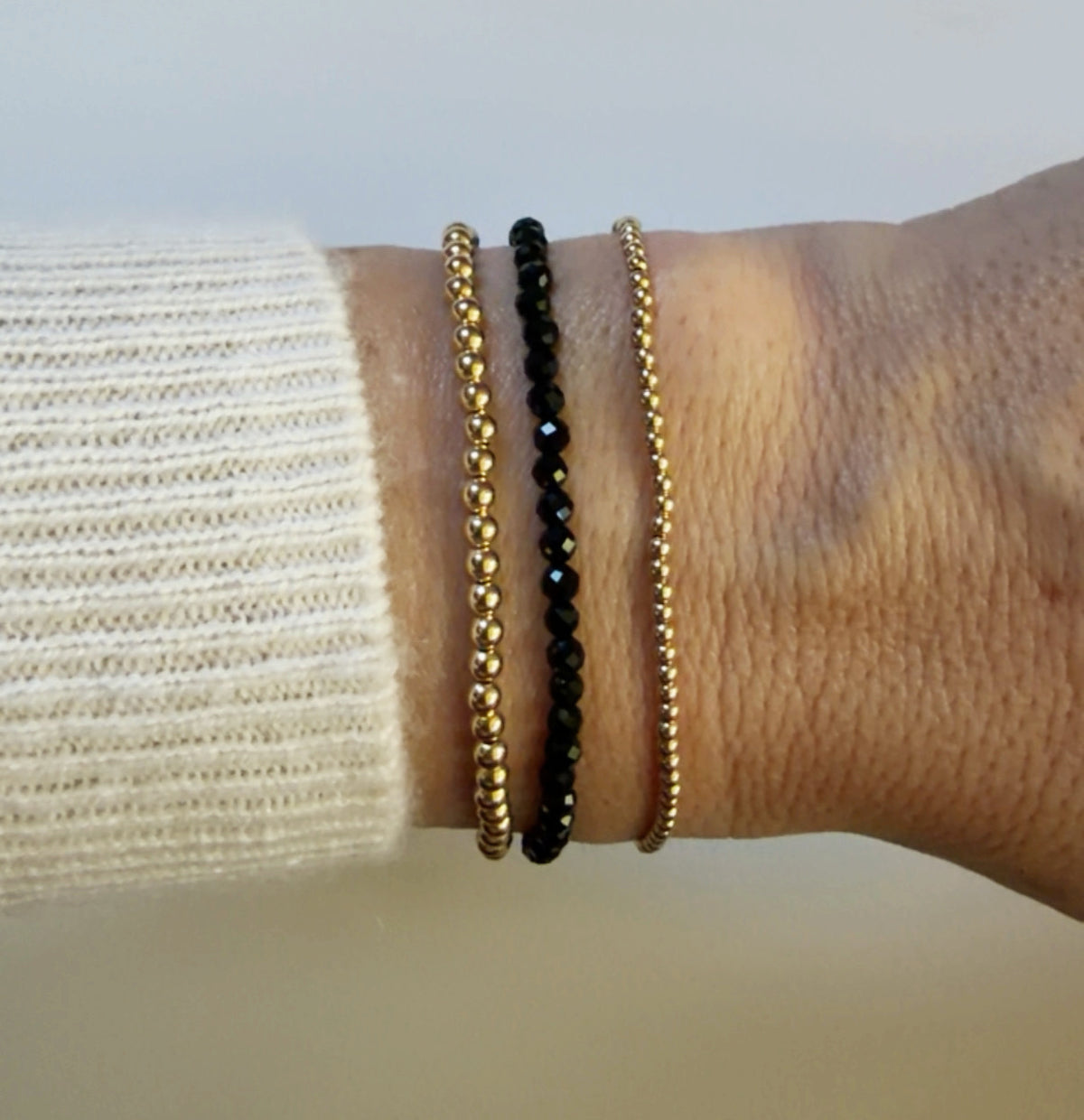 Black Onyx Gemstone Bracelet