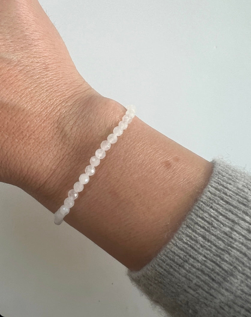 White Moonstone Gemstone Beaded Bracelet